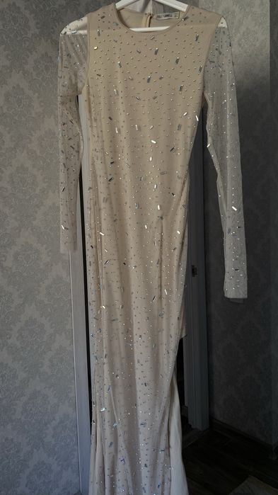 •Вечернее платье