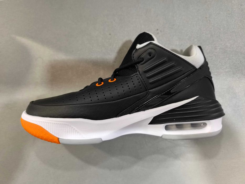 Nike Air Jordan N37,5.Баскет кецове.Нови.Оригинал.