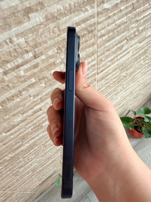 Iphone 15 pro - отлично състояние
