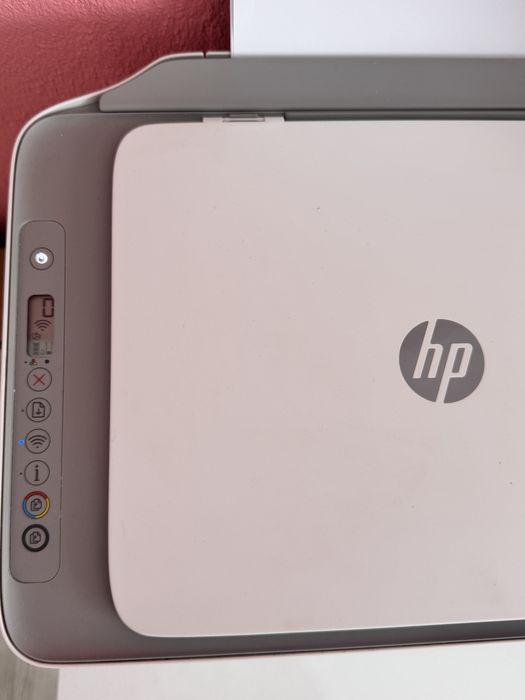 HP DeskJet 2720e – принтер + скенер