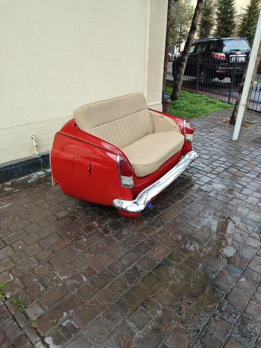 Диван выполнен в стиле Олд таймер Газ 21