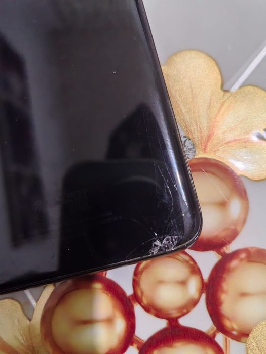 Продам Samsung galaxy s9