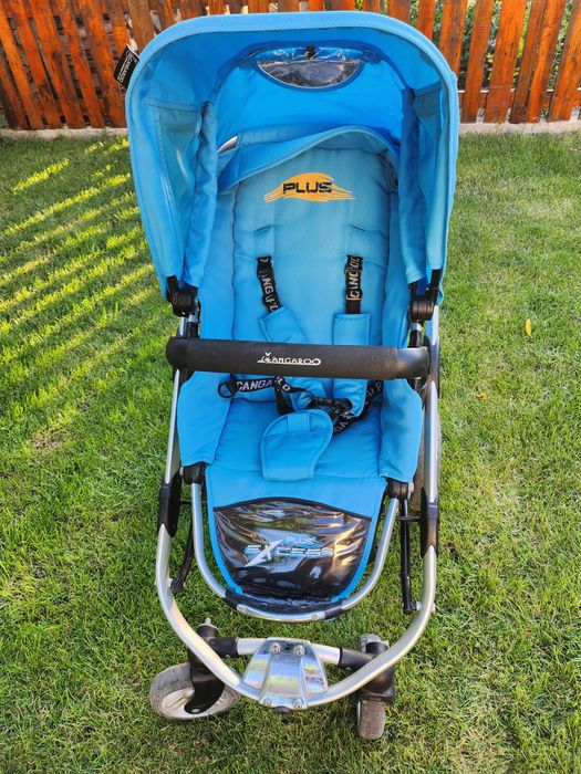 Детска количка с аксесоари