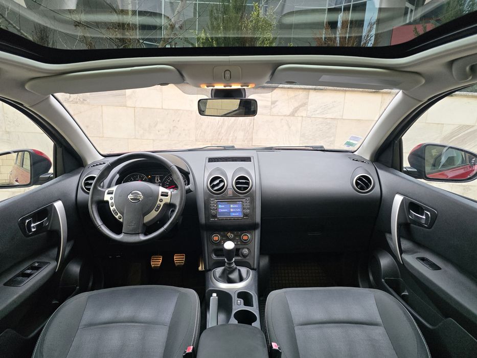 Nissan Qashqai Tekna / Panoramic / Navigatie / Euro 5