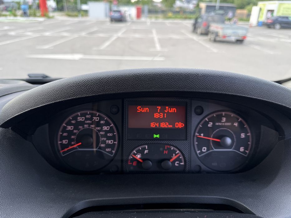 Peugeot boxer 2.2 din 2015