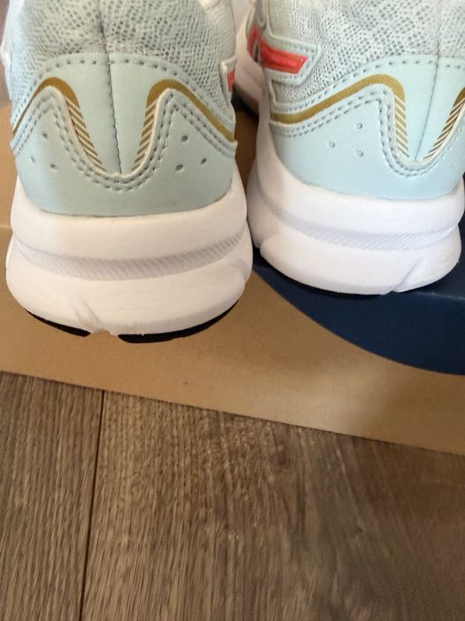 Маратонки Asics