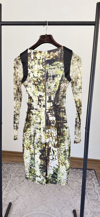 Karen Millen рокля