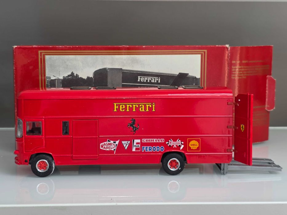Macheta Auto 1/43 Old Cars OM 150 Rolfo Ferrari Racing Transporter