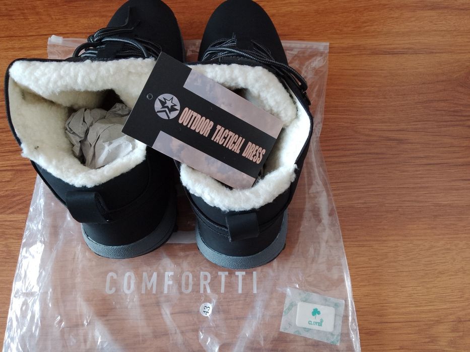 Топли зимни обувки ( нови )