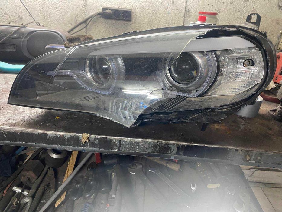 Предни Фарове BMW Е70 X5