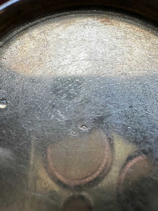 Pandantiv antic de argint cu email verde si lant