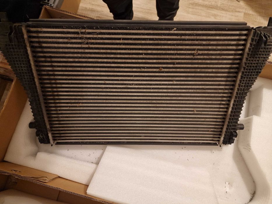 Intercooler + charge pipes OEM Audi S3 8V Golf 7 R Cupra 5F