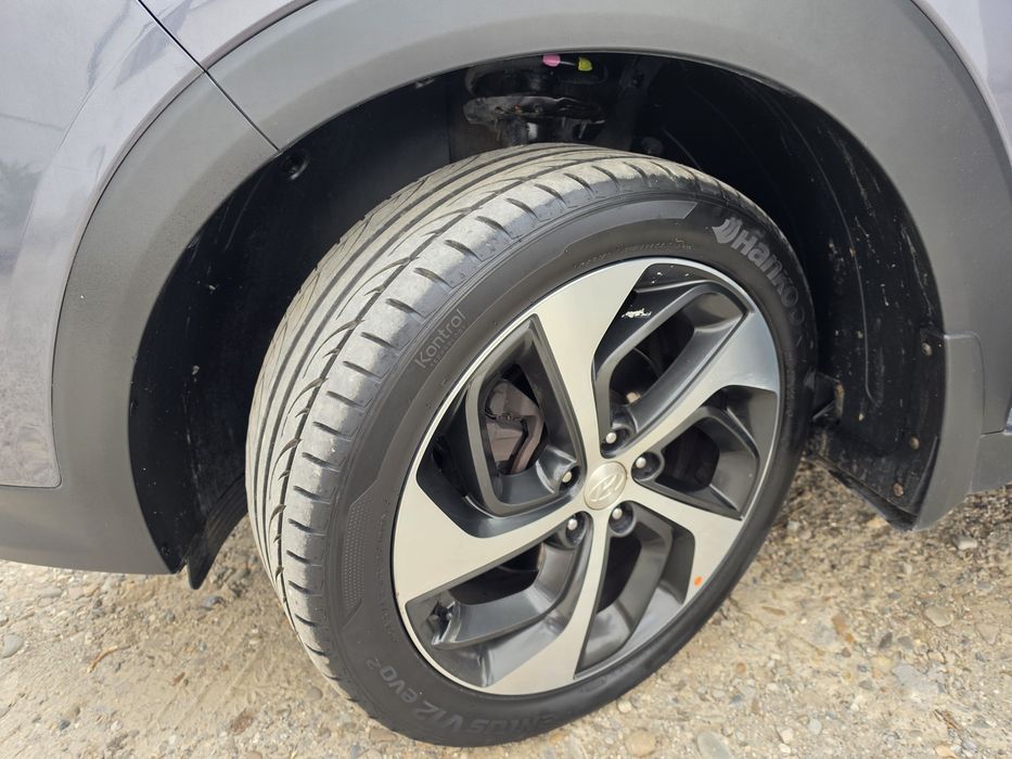 Hyundai Tucson 1.6, T-GDI, 4×4, manuala.