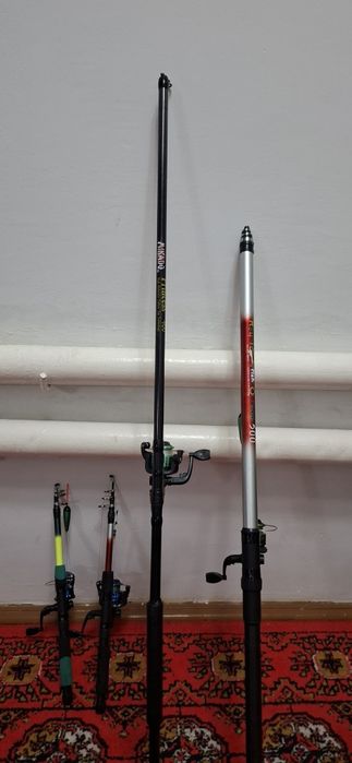 Кармоклар сотилади.