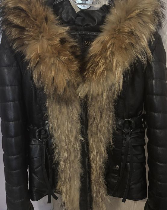 Кожено яке с Естествен пух