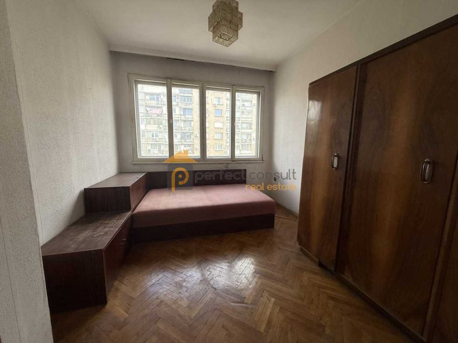 Продава се Четиристаен апартамент в Пловдив, Гагарин - 96 кв.м за 2365 €/кв.м - Снимка #6