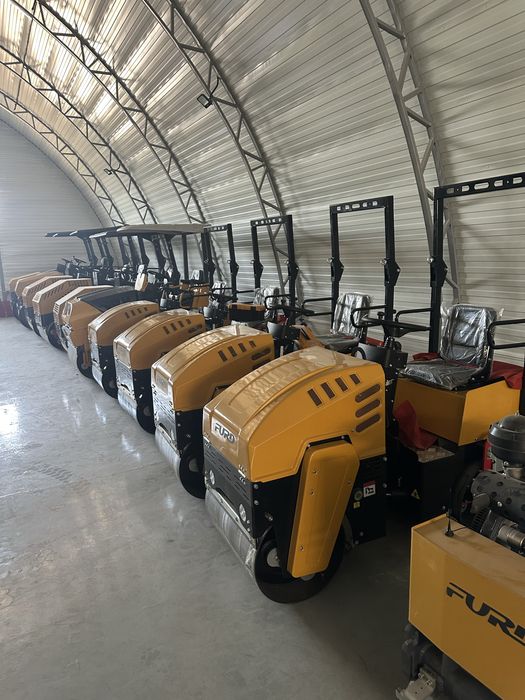 Дорожный каток FURD FYL-880, 1 тонна, 25 кН