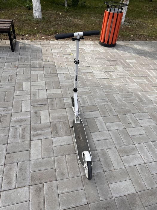 Самокат трюковой