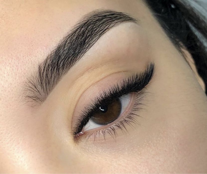 Профессиональное наращивание ресниц