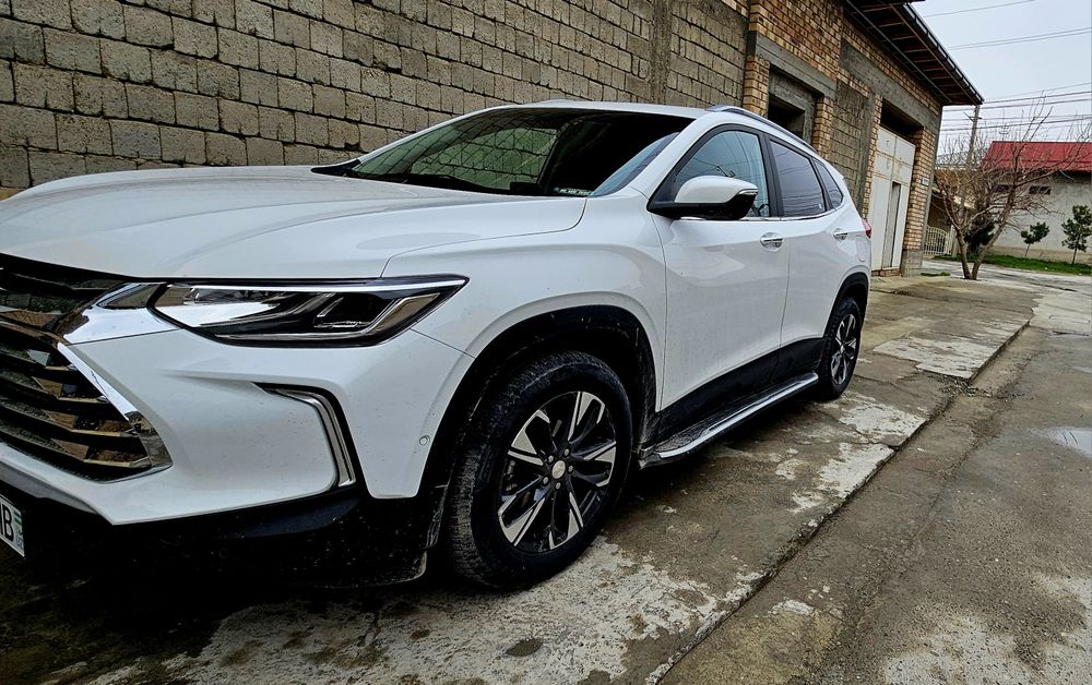 Chevrolet Tracker 2 Primer