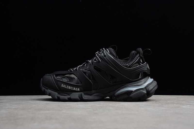 Balenciaga Track 3.0 LED