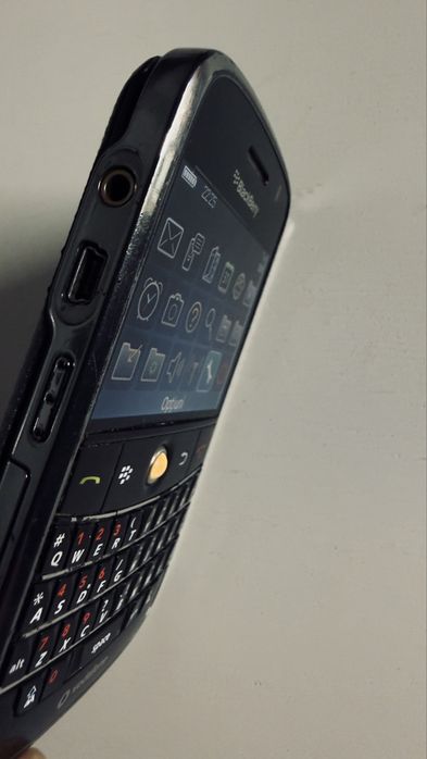 BlackBerry 9000