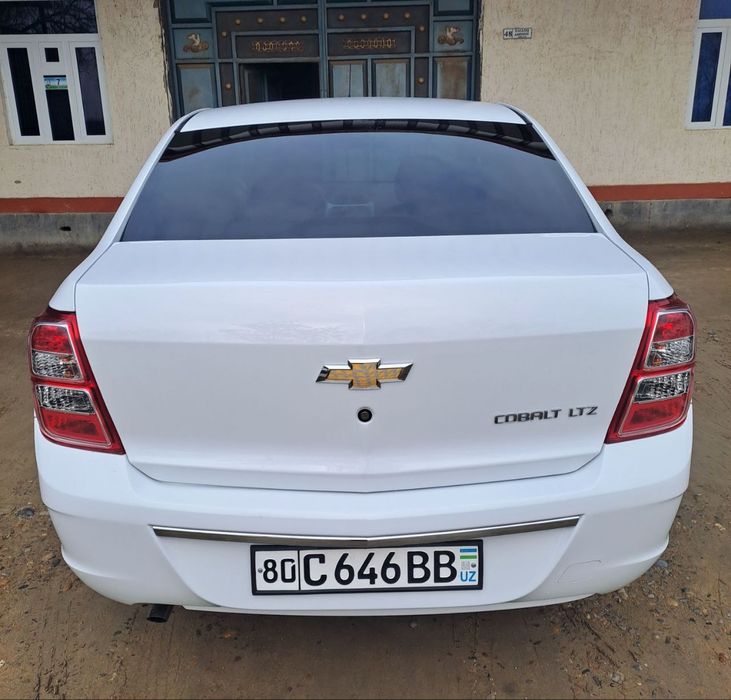 Cobalt chevrolet