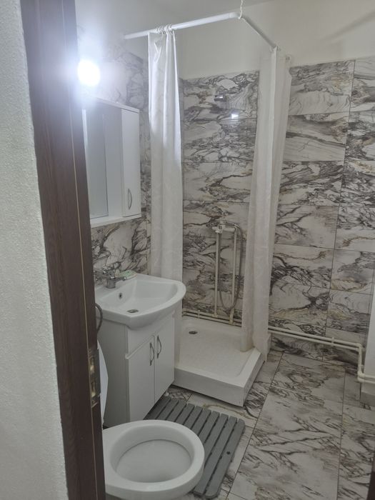 Garsonieră de închiriat