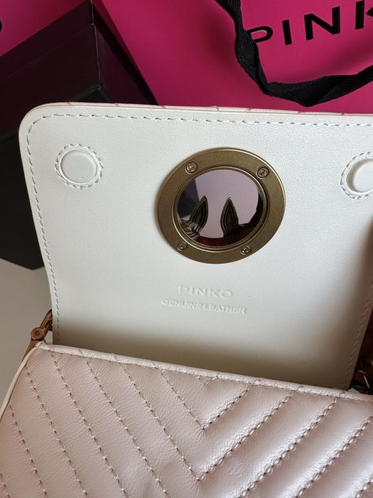 Чисто нови чантички Pinko Micro Love Click Bag