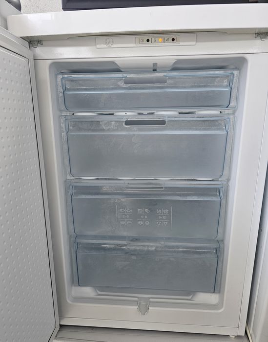 Малък фризер BOSCH