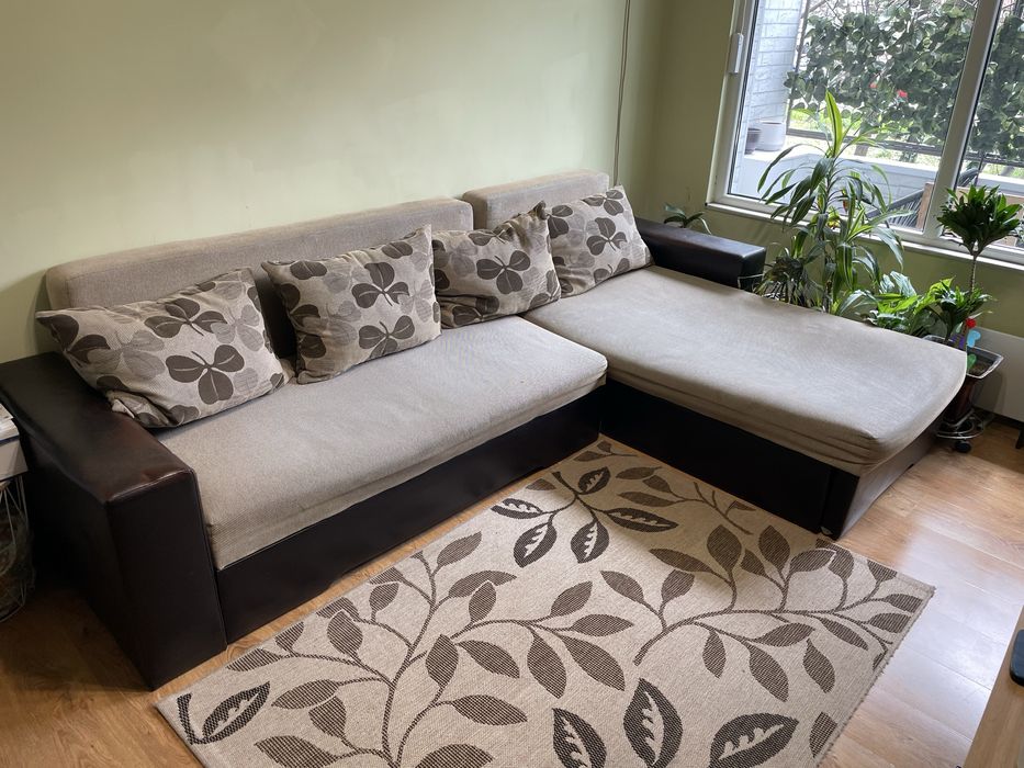 Ъглов диван с ракла за съхраниение