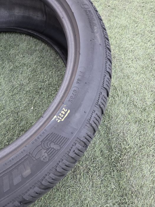 225 45 17  Michelin