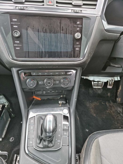 Dezmembrari piese VW Tiguan 5N ALLSPACE R-LINE 2.0 TDI DSG
