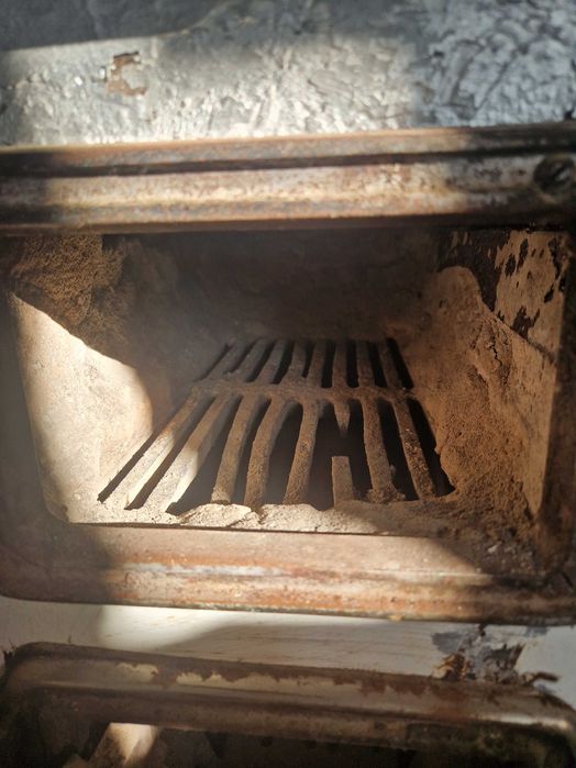 Печка Вулкан-комбинирана-на ток и твърдо гориво