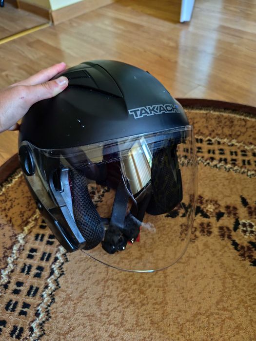 Мото каска takachi