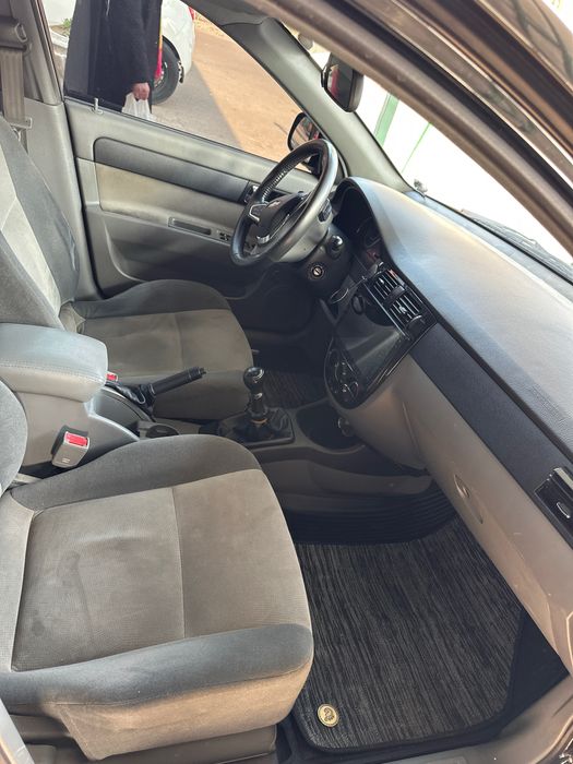 Жентра 2022  йил пробек 79.500 механика краска тоза