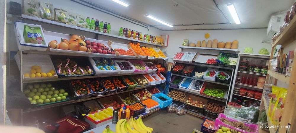 Магазин овощной продаётся