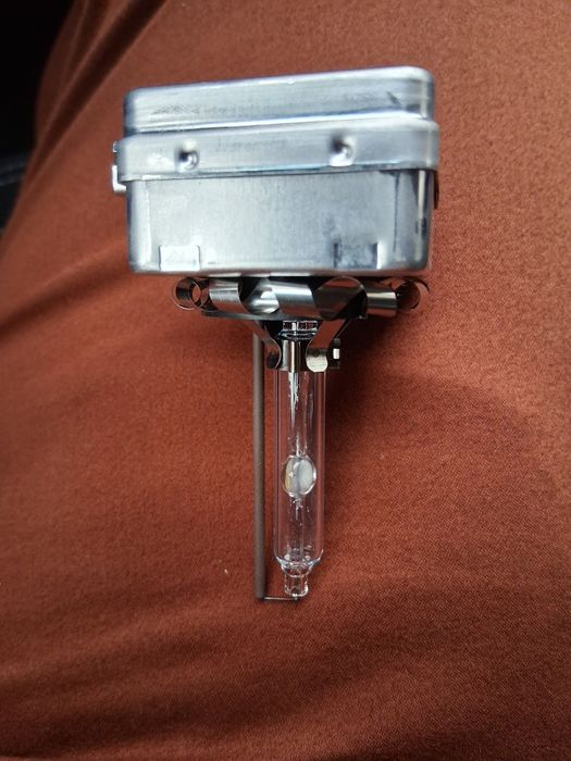 Becuri xenon kia, hyundai,etc