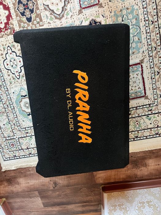 Продам сабвуфер пиранья пятнашка