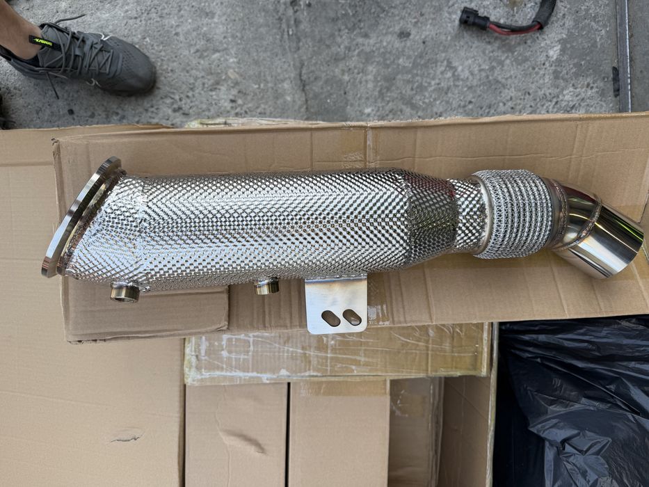 Downpipe B58B30 bmw 240i 340i 440i даунпайп б58 240и 340и 440и 4.0и