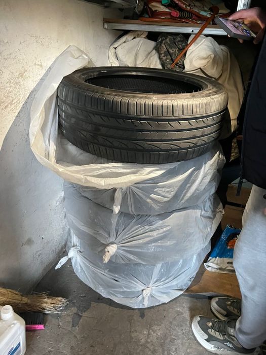 Автошины 255/45/20