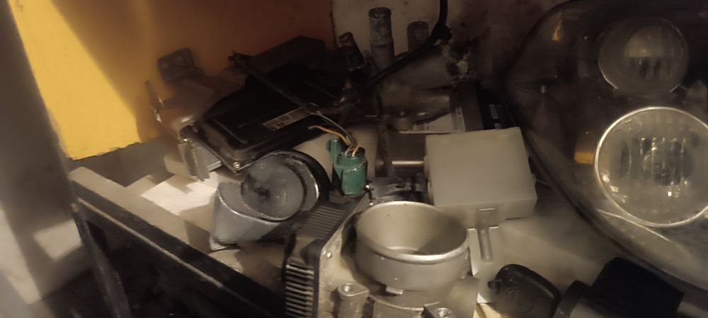 Нисан Примера 2.0 бензин п12 на части