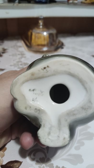 Продам статуэтка медведь