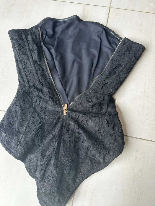 Karen Millen боди тип бюстие,корсет.Черна дантела/XS