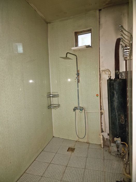 Юнусабадский район
Тикланиш улица
Участка 3.3 соток