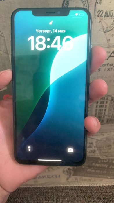 Айфон xs max в хорошем состоянии