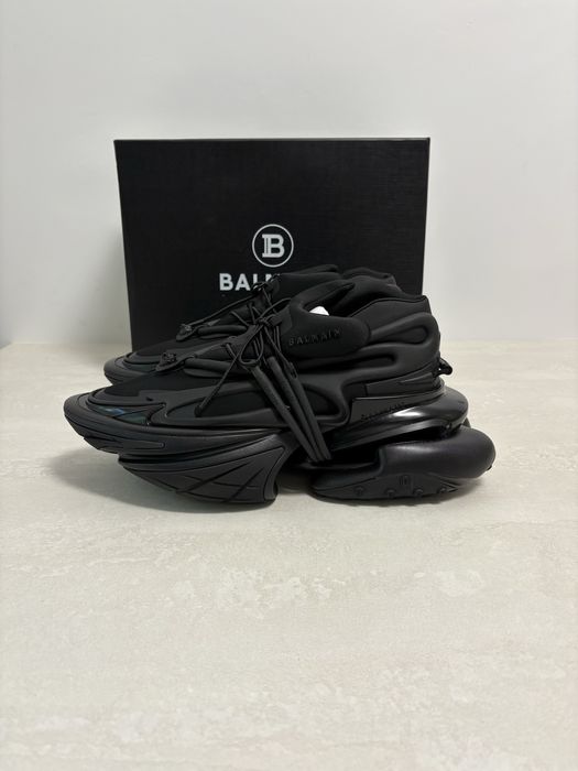 Balmain Unicorn Negri