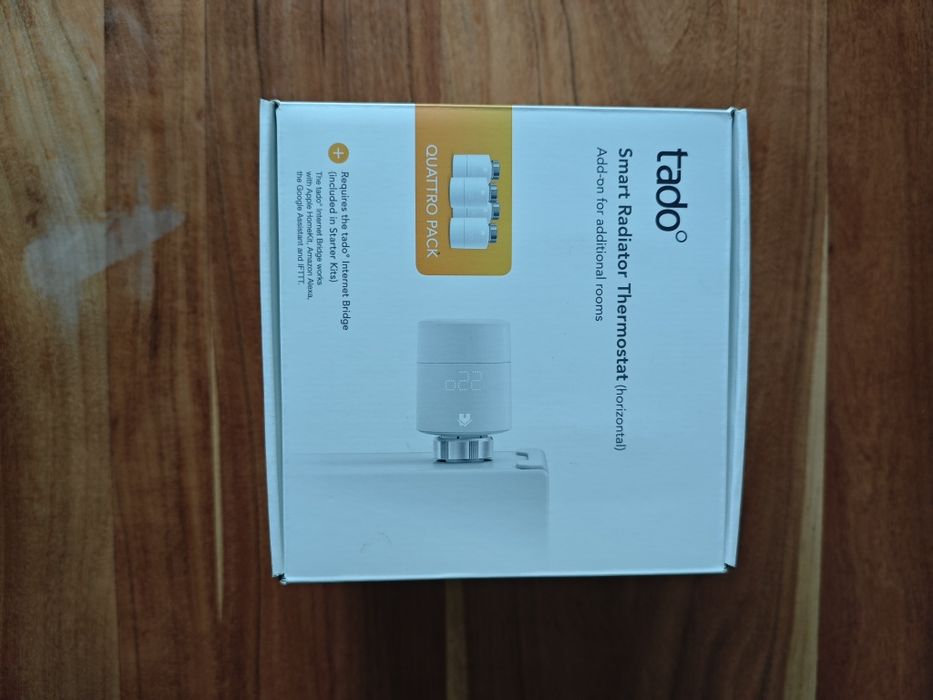 Комплект за смарт отопление tado° (V3+) – термостат + 5 термоглави + безжичен приемник
