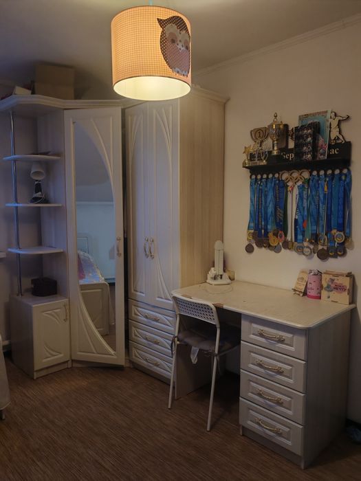 Продам детскую для девочек