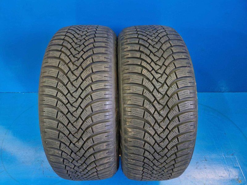 2 Falken R18 215/50
зимни гуми DOT1320